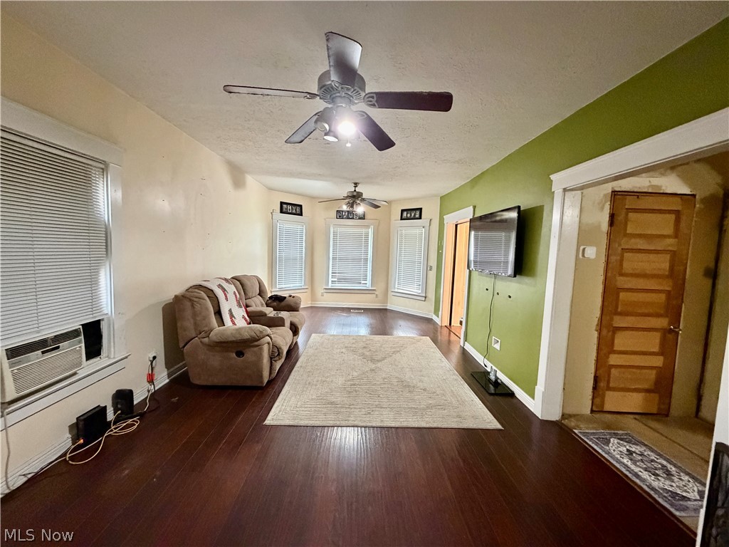 Heman Elys - Residential