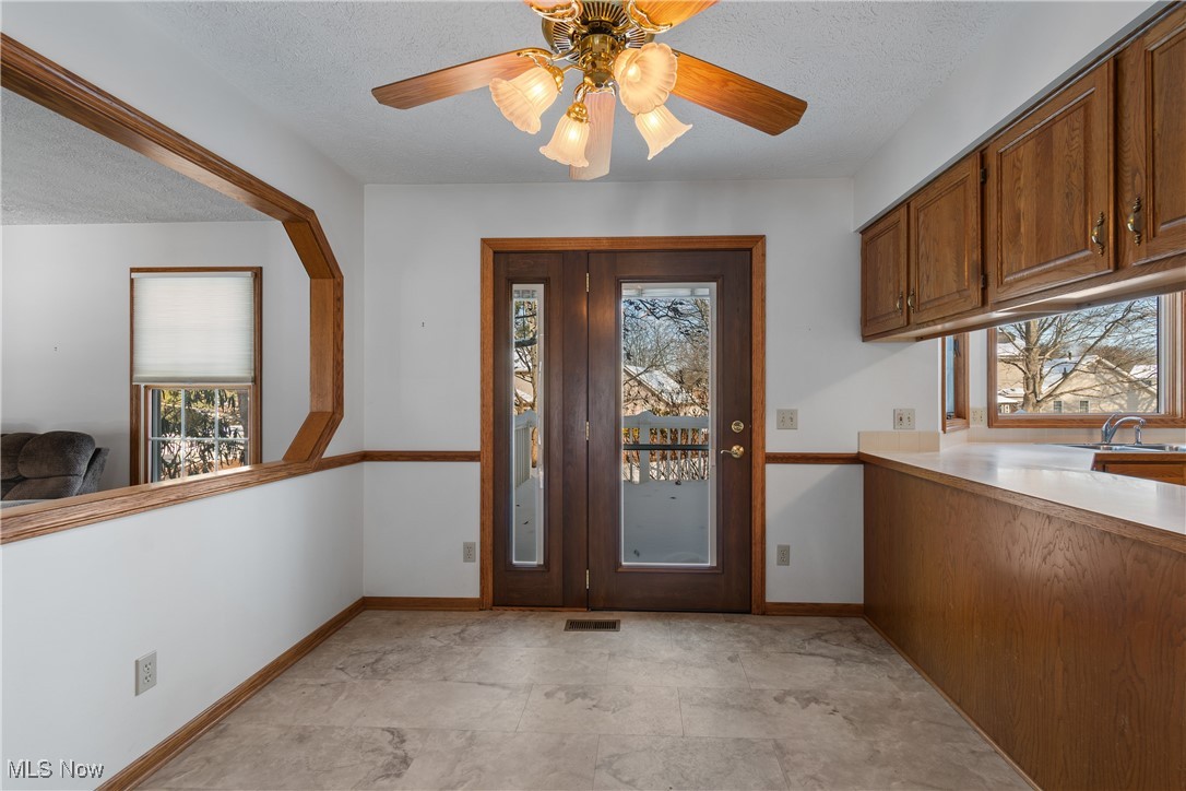 Williamsburg Village Estates - Residential