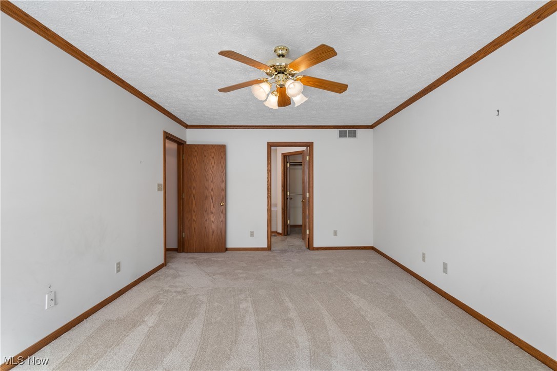 Williamsburg Village Estates - Residential