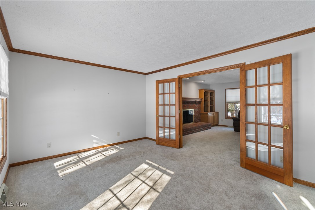 Williamsburg Village Estates - Residential