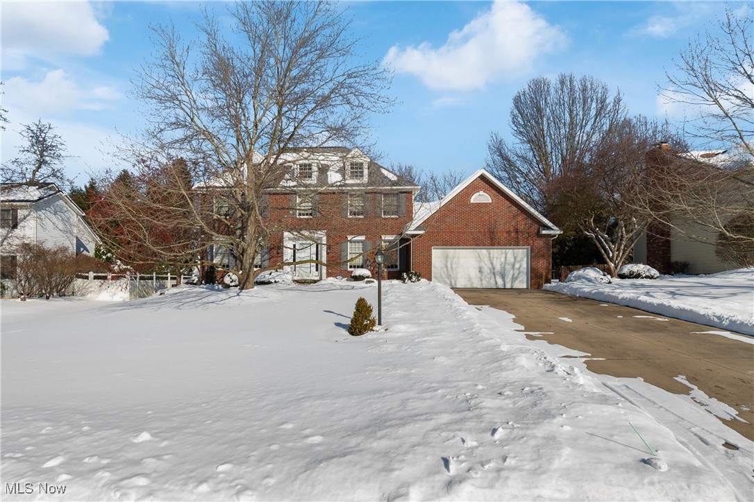 Williamsburg Village Estates - Residential