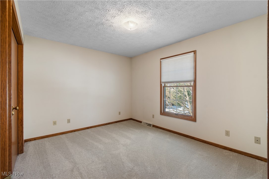 Williamsburg Village Estates - Residential