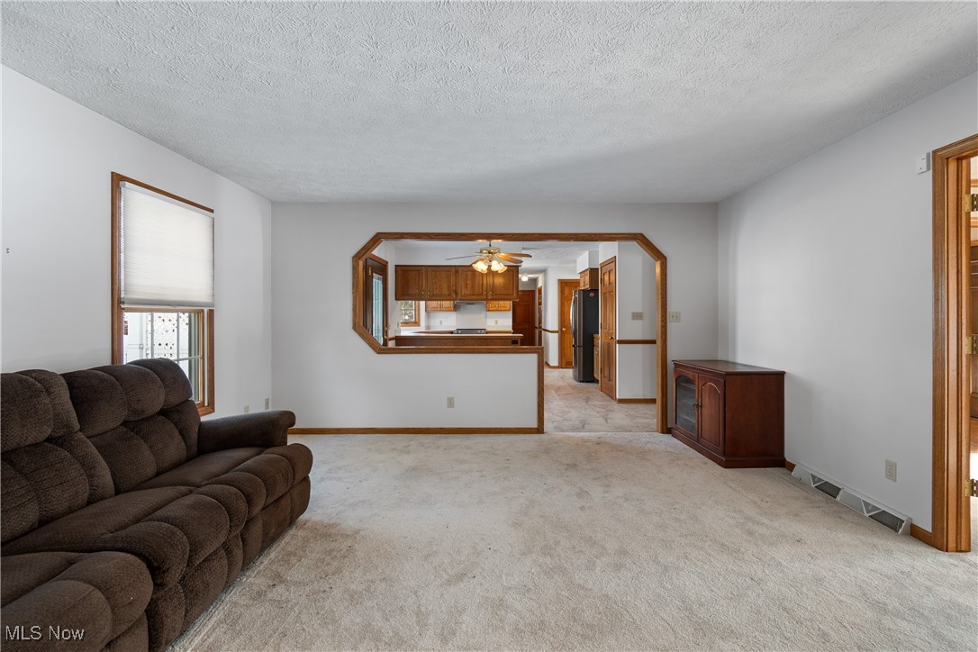 Williamsburg Village Estates - Residential