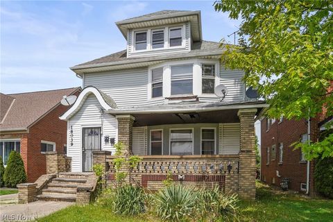 Duplex in Cleveland OH 18039 Neff Road 38.jpg