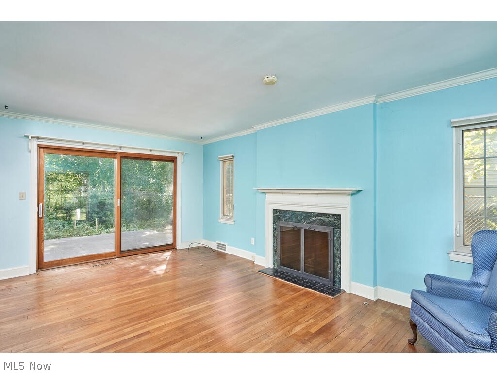 Merriman Manor - Residential