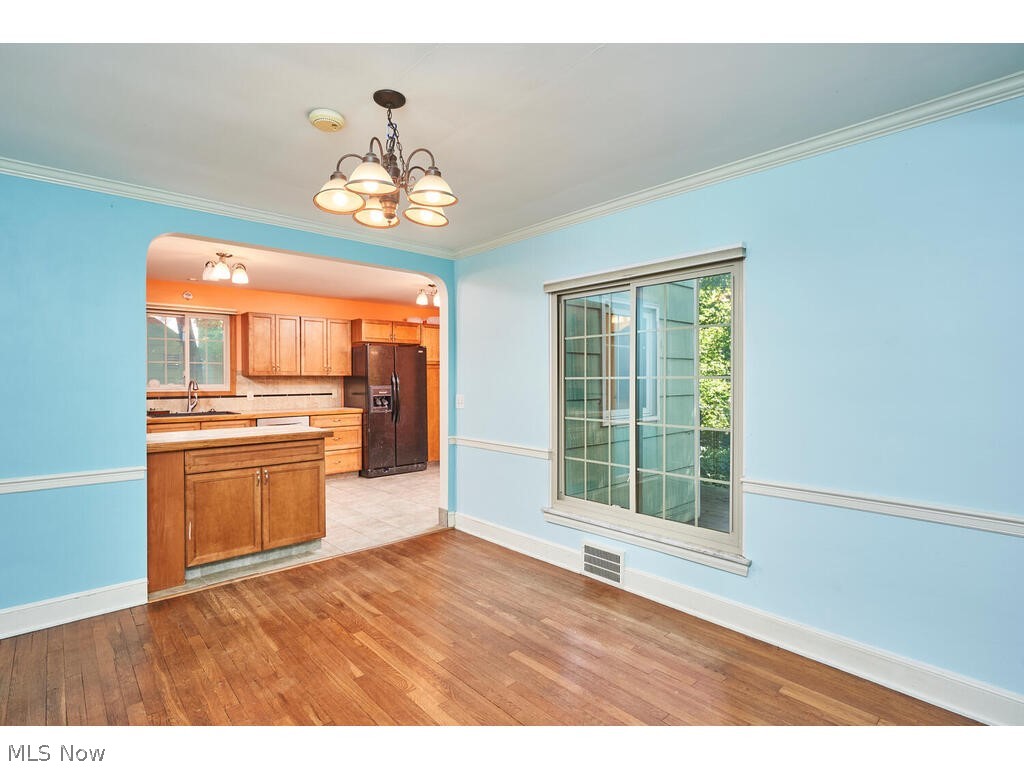 Merriman Manor - Residential