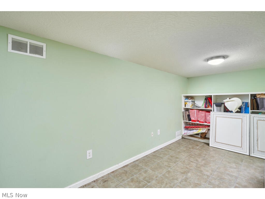 Merriman Manor - Residential