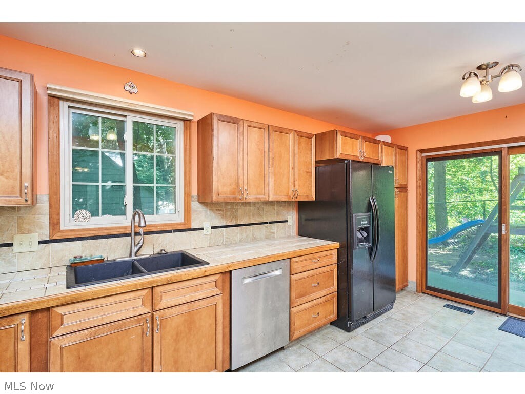 Merriman Manor - Residential