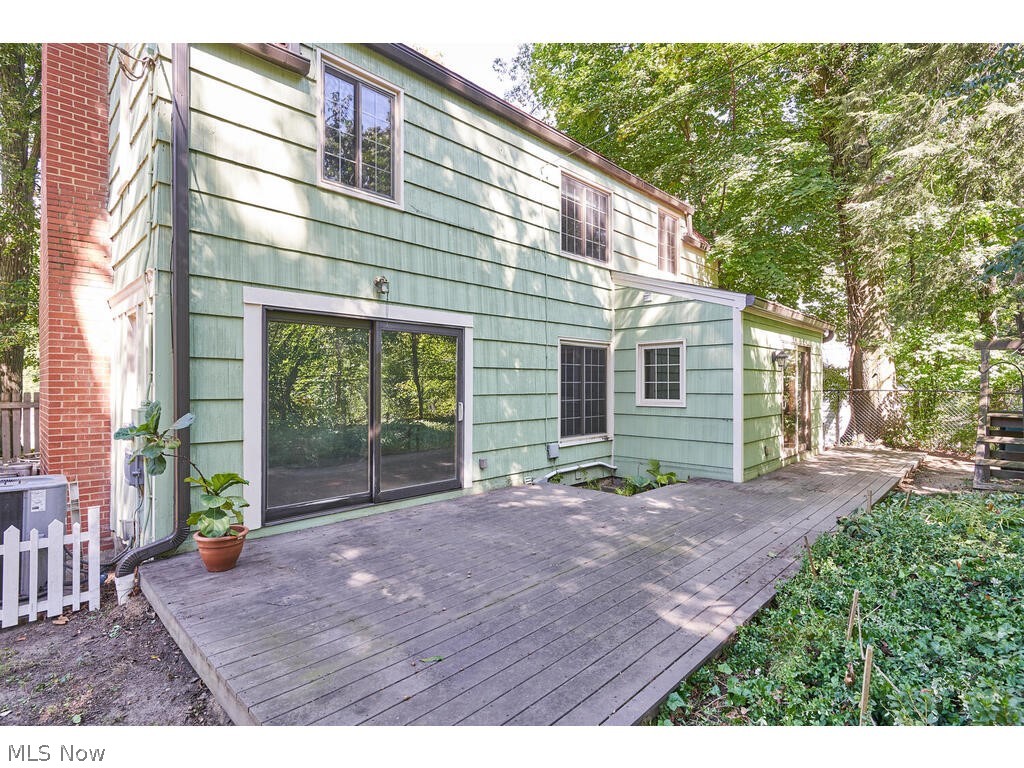 Merriman Manor - Residential