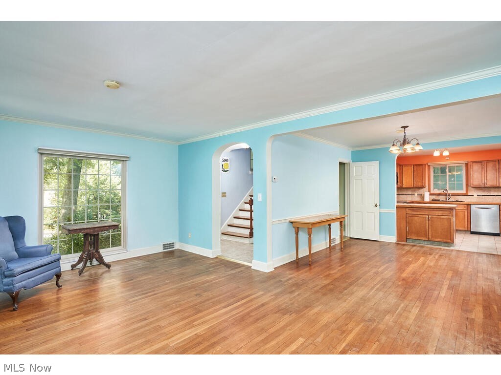 Merriman Manor - Residential