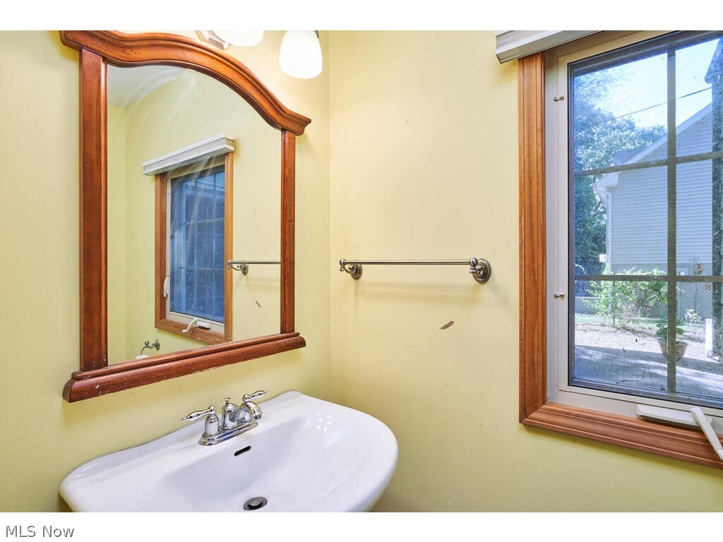 Merriman Manor - Residential