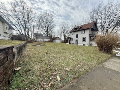 Tiny photo for 26 Brighton Drive, Akron, OH 44301 (MLS # 5187649)