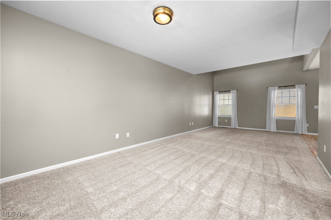 4989 Greenflower Street
