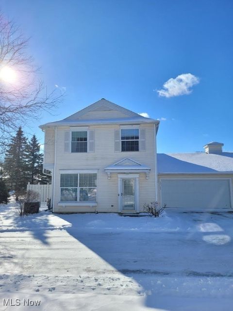 26146 Hawthorne Court, Olmsted Falls, OH 44138 - #: 5094564