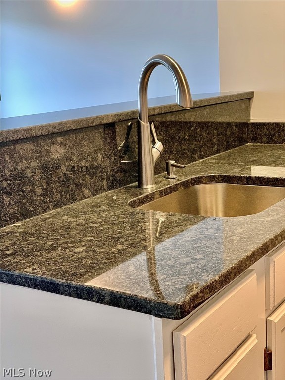 Brookledge Commons Condos - Residential