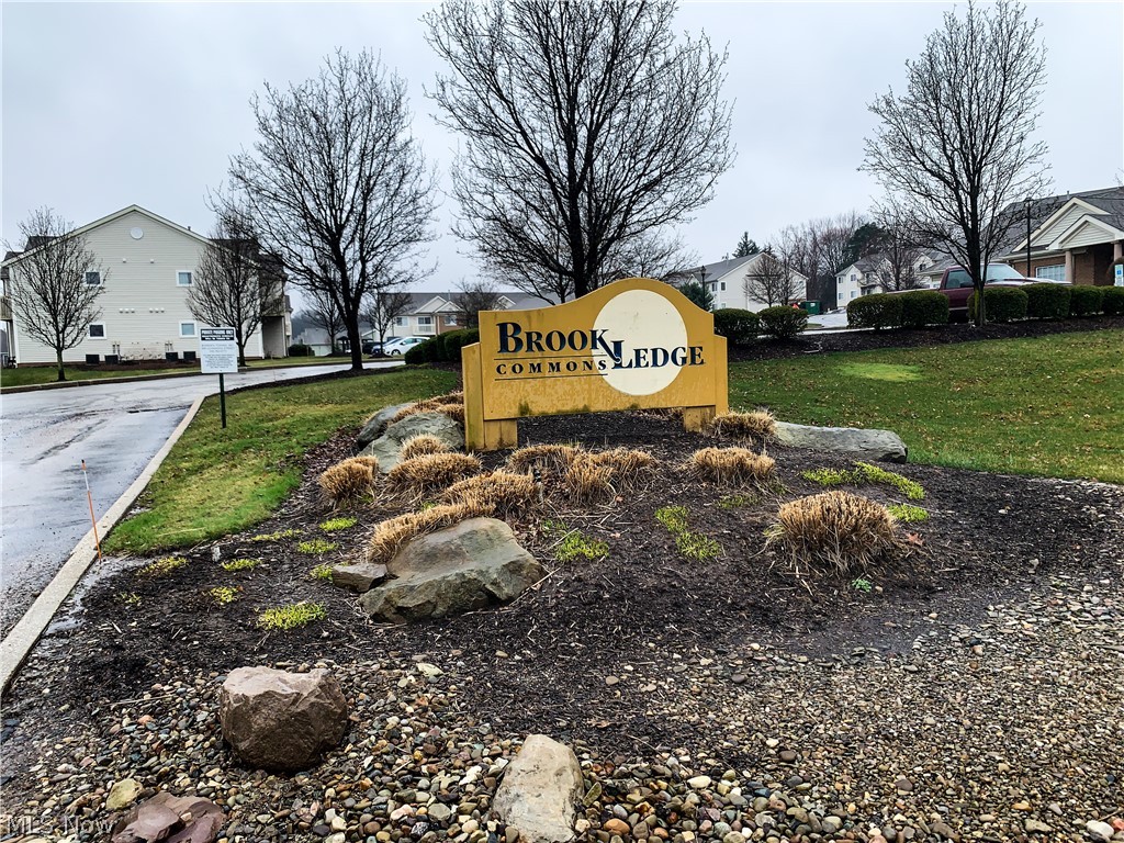 Brookledge Commons Condos - Residential