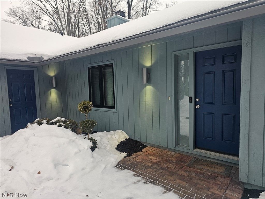 Photo of 21586 Little Brook Way, Strongsville, OH 44149 (MLS # 5186888)