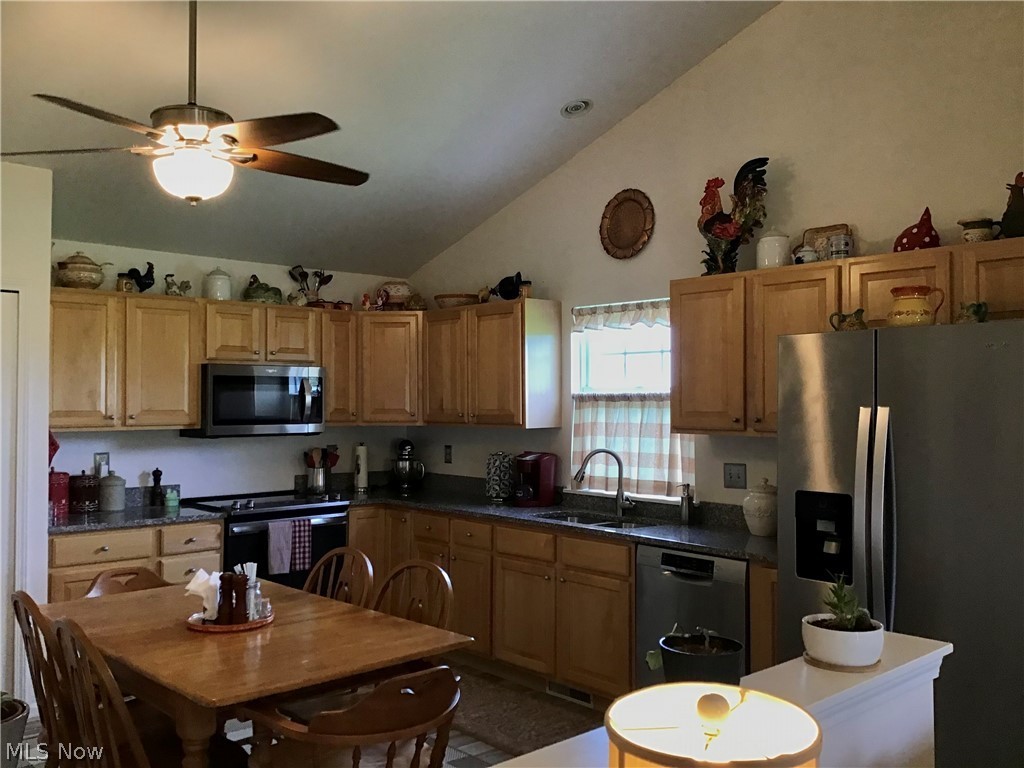 Montville Lakes - Residential