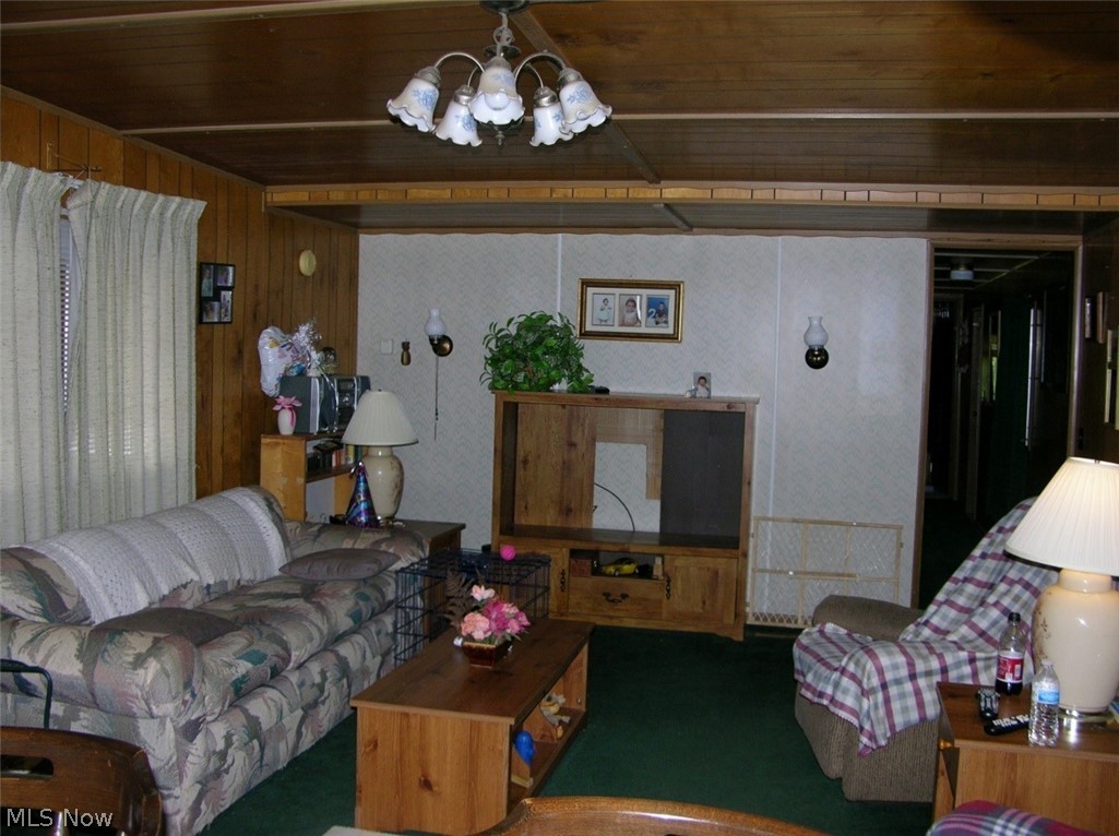 Highlawn Adn - Residential