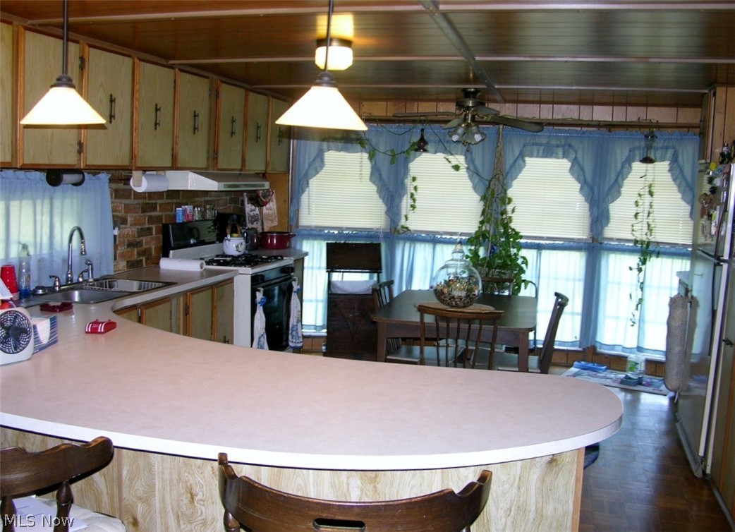 Highlawn Adn - Residential