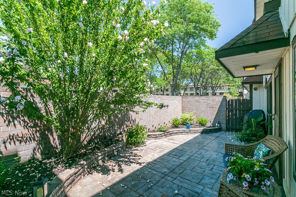 Ridgeglen - Residential