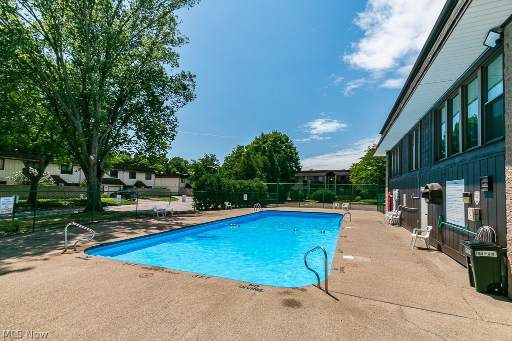 Ridgeglen - Residential