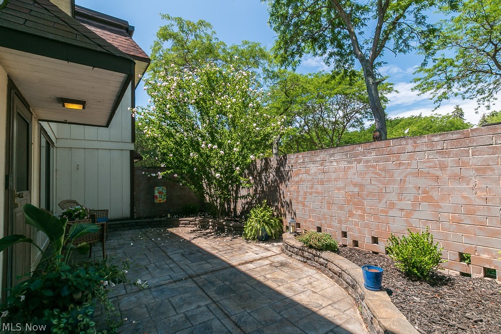 Ridgeglen - Residential