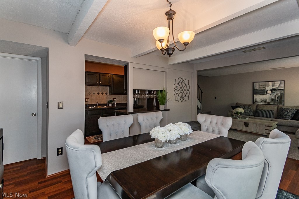 Ridgeglen - Residential