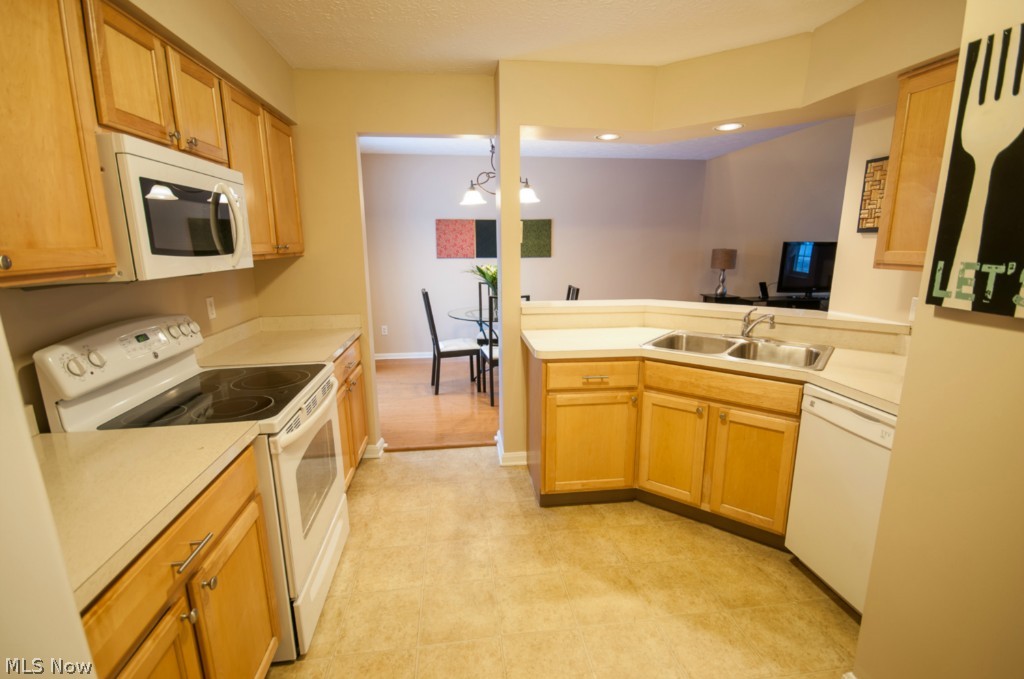 West Grove Vill - Residential