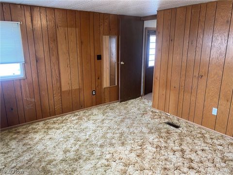 Tiny photo for 34424 Euclid Avenue #252, Willoughby, OH 44094 (MLS # 5189724)