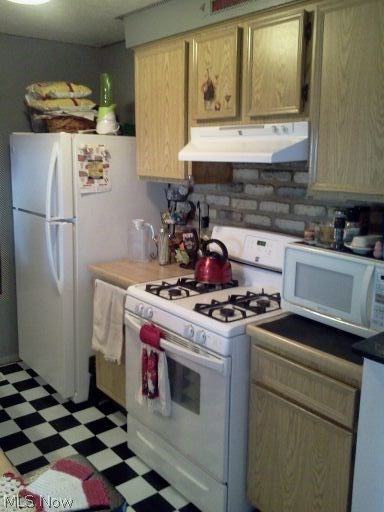 Maplecreek Twnhms - Residential