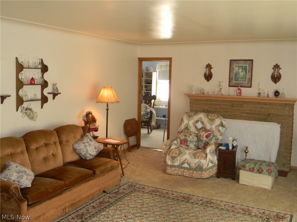 Village Woodlands 02 - Residential