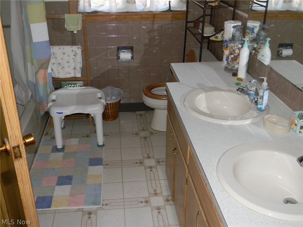 Village Woodlands 02 - Residential