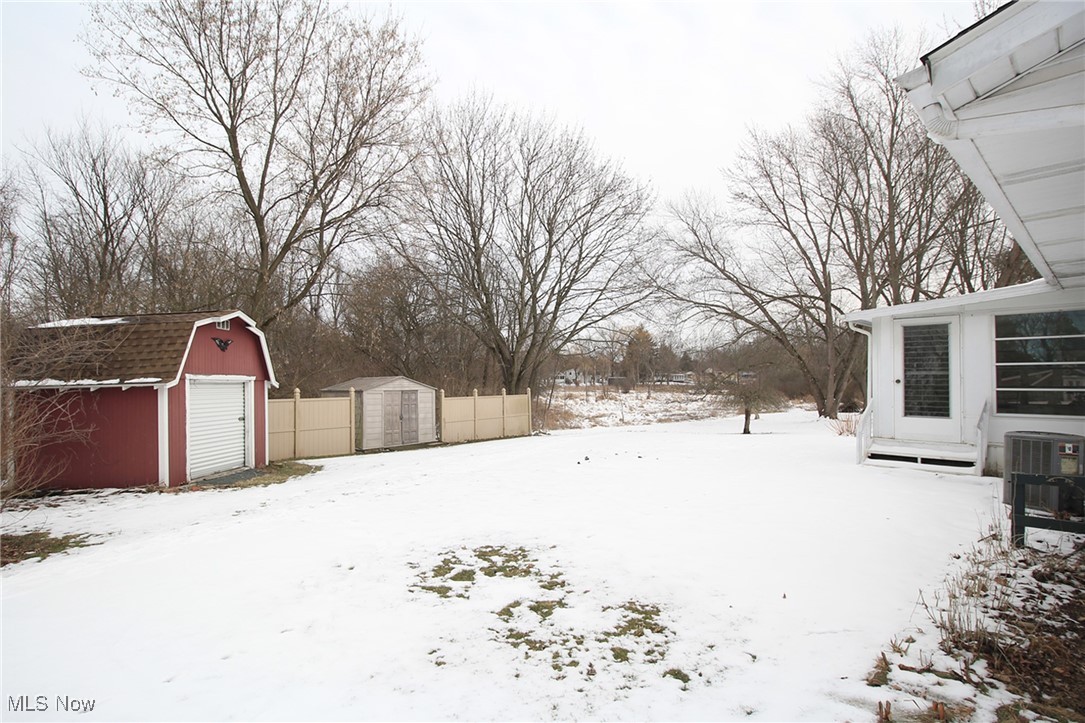 13010 Jamestown Avenue, Uniontown, Ohio image 8