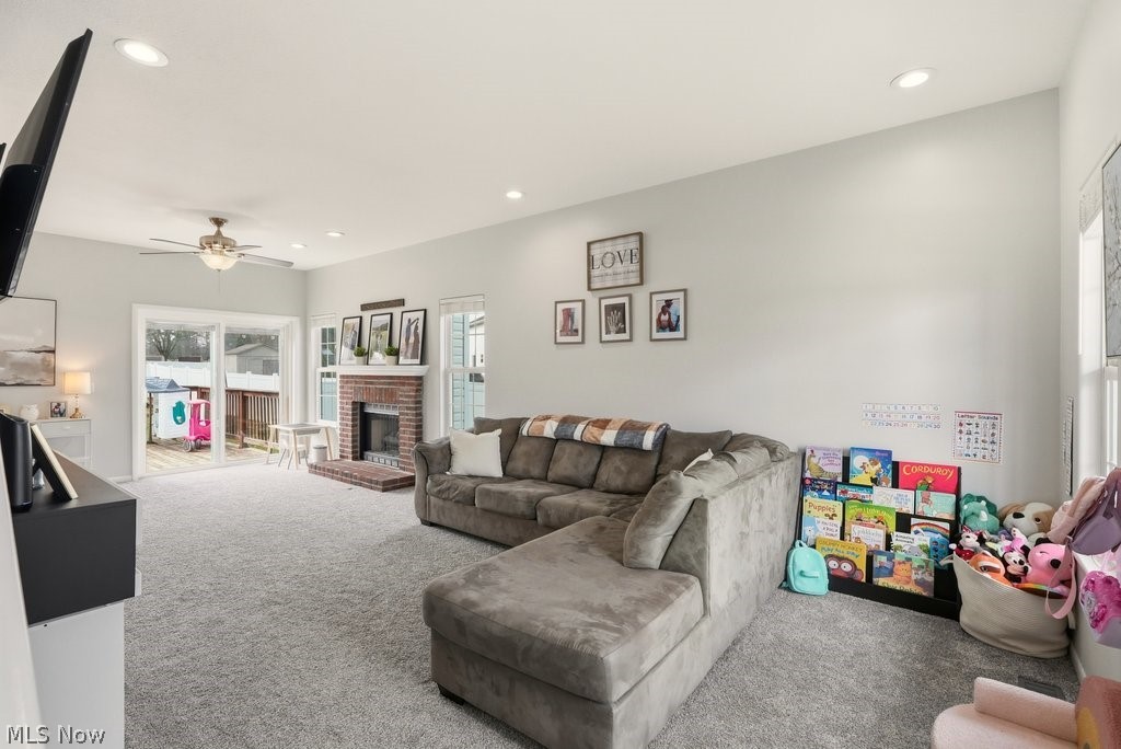 Hidden Knolls - Residential