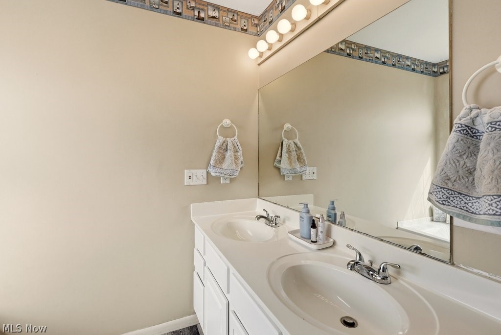 Hidden Knolls - Residential