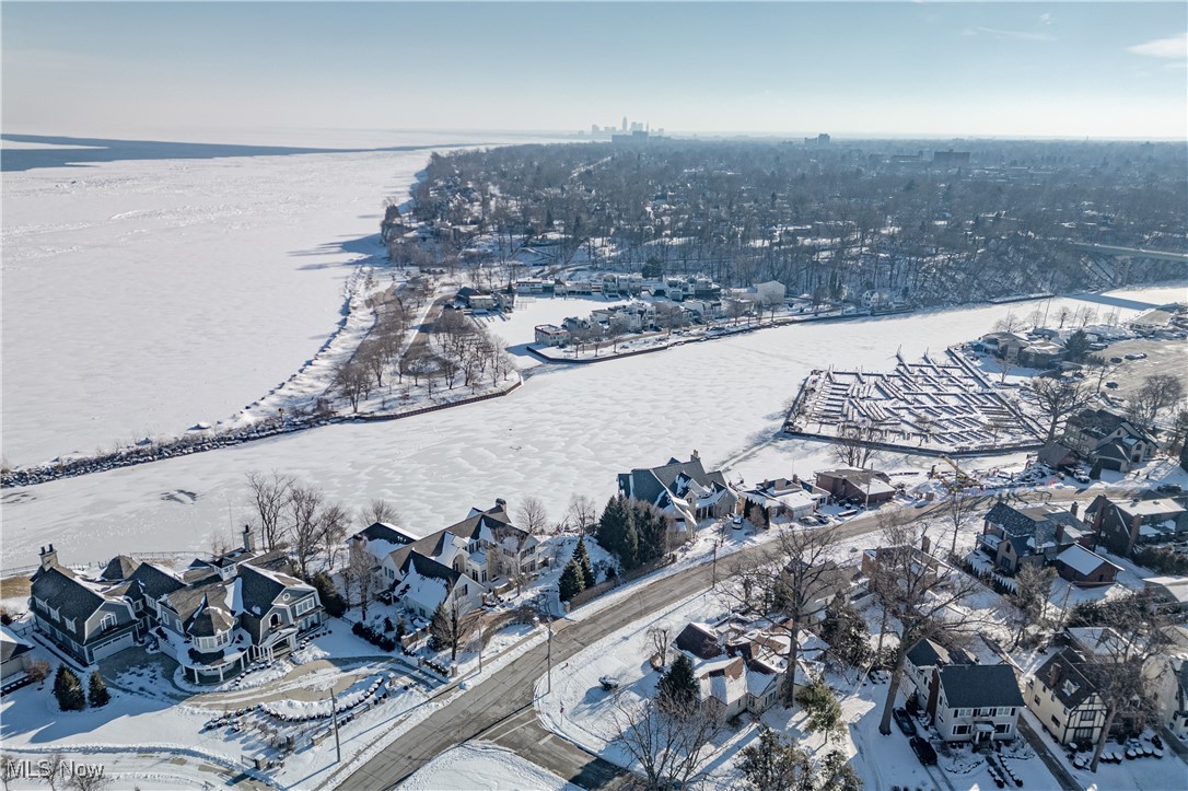 19486 Frazier Drive, Rocky River, Ohio image 46