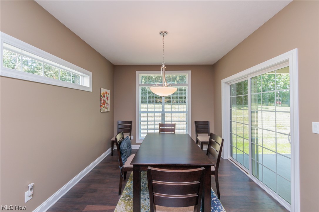 Villas/Taramina - Residential