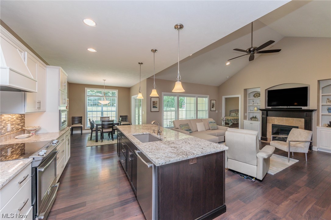 Villas/Taramina - Residential