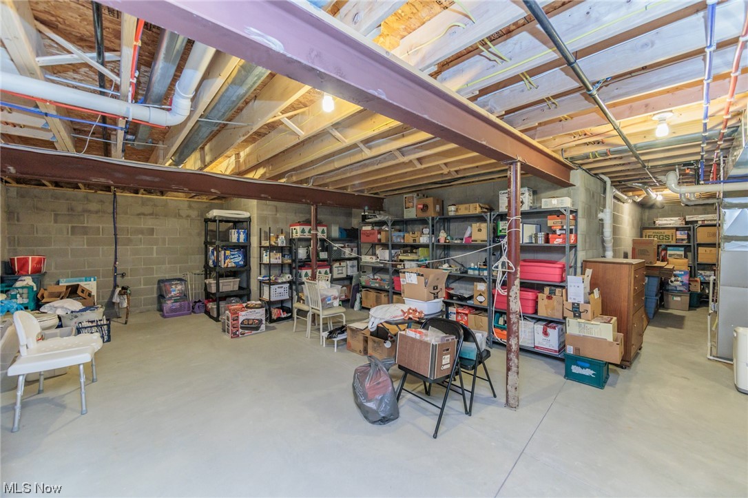 Villas/Taramina - Residential