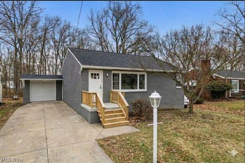 Homes For Sale - 1960 Oak Street<br/> Columbiana County, Salem, OH 44460