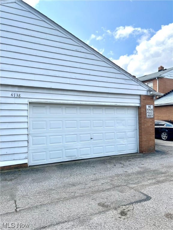 Condos Maps Pages 41 Thru 56 - Residential