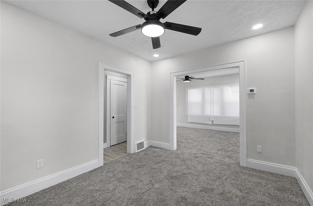 12513 Dove Avenue, Cleveland, Ohio image 13