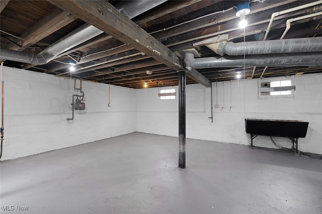 12513 Dove Avenue, Cleveland, Ohio image 36