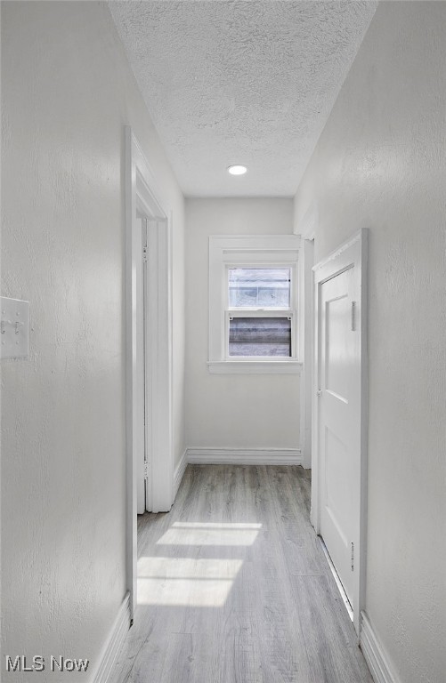 12513 Dove Avenue, Cleveland, Ohio image 24