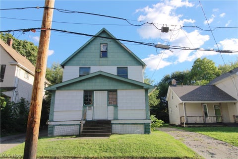 Homes For Sale - 9006 Tioga Avenue<br/> Cleveland, OH 44105