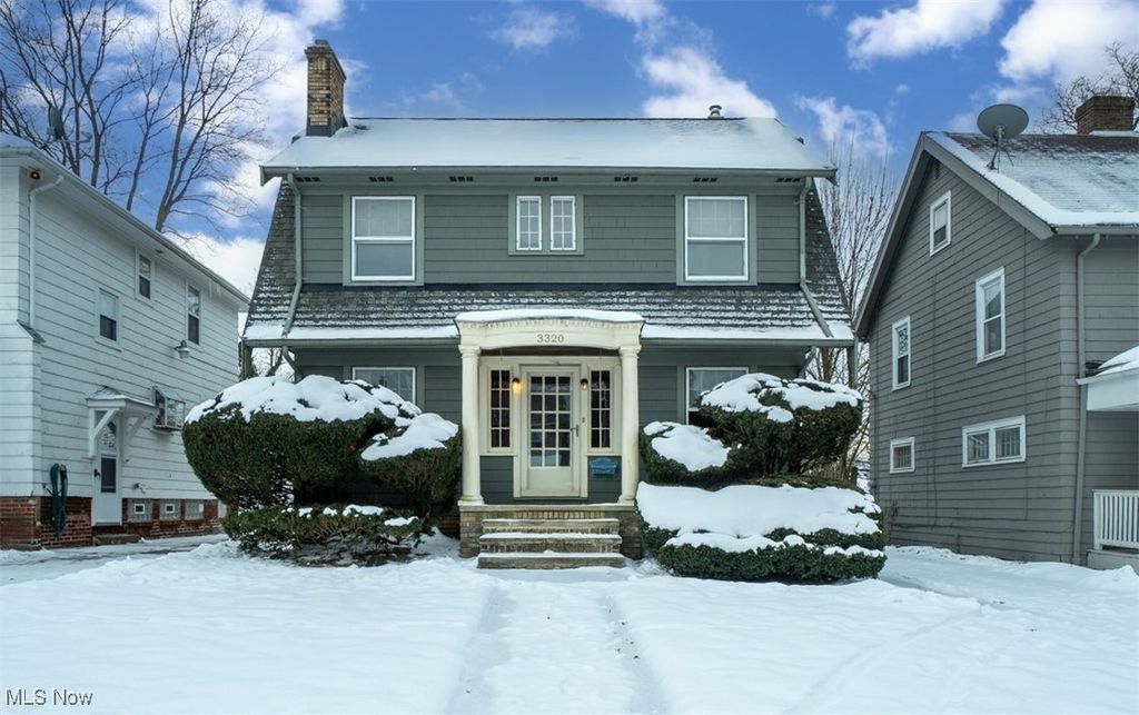 Photo of 3320 Silsby Road, Cleveland Heights, OH 44118 (MLS # 5176846)