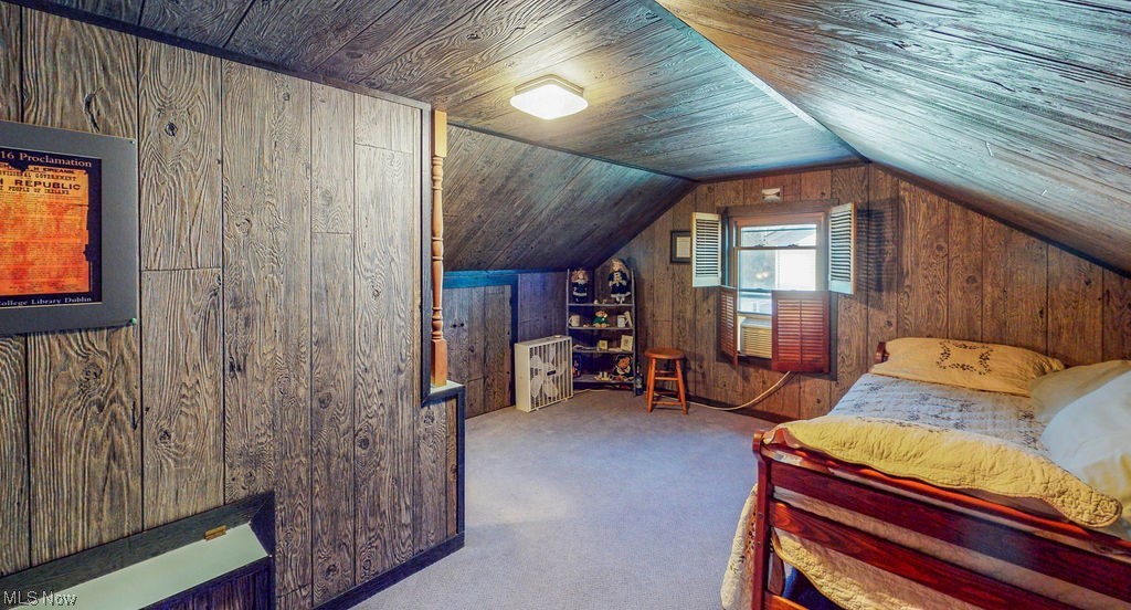 Moris C Black 01 - Residential