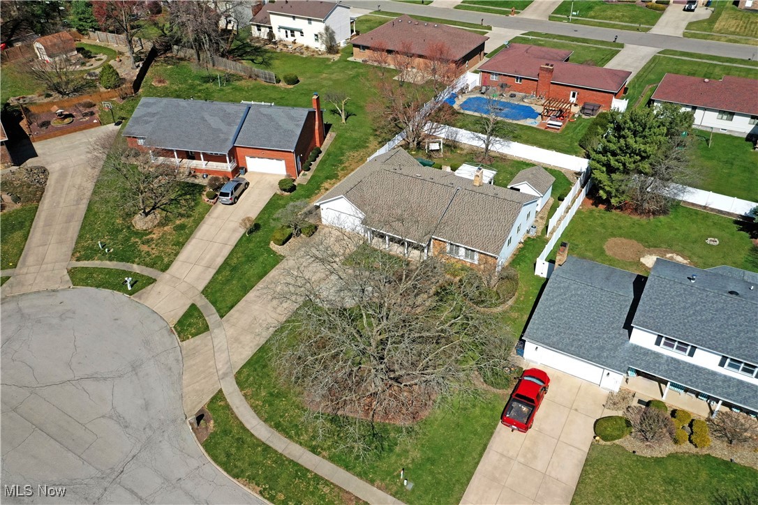 1878 Cardinal Court, Niles, Ohio image 2