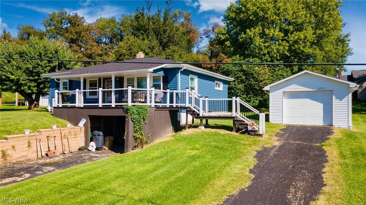 407 DIANA Drive